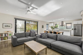 Seaside Golf Getaway, Point Lonsdale
